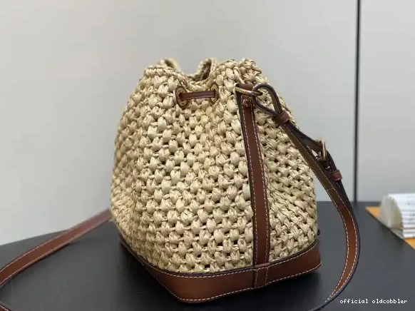 Official oldcobbler Noé VUITTON BB-22*24*15CM LOUIS 0618